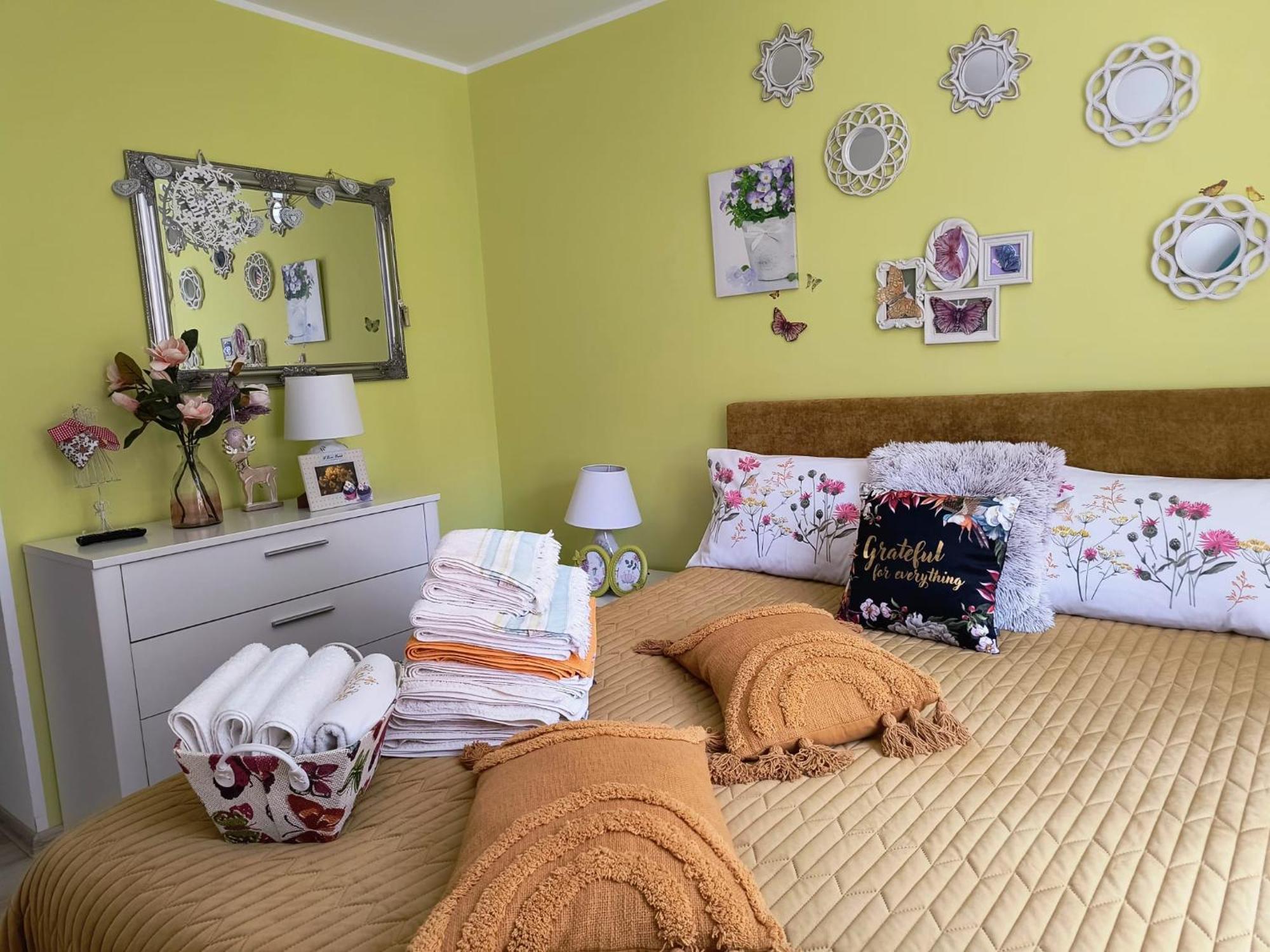 Sweet Butterflies Residence Brasov Luaran gambar